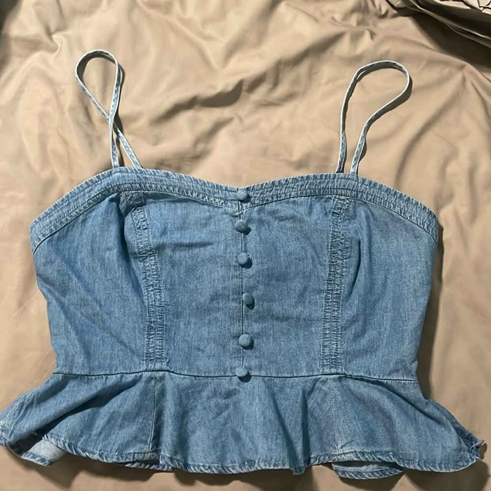 Crop top